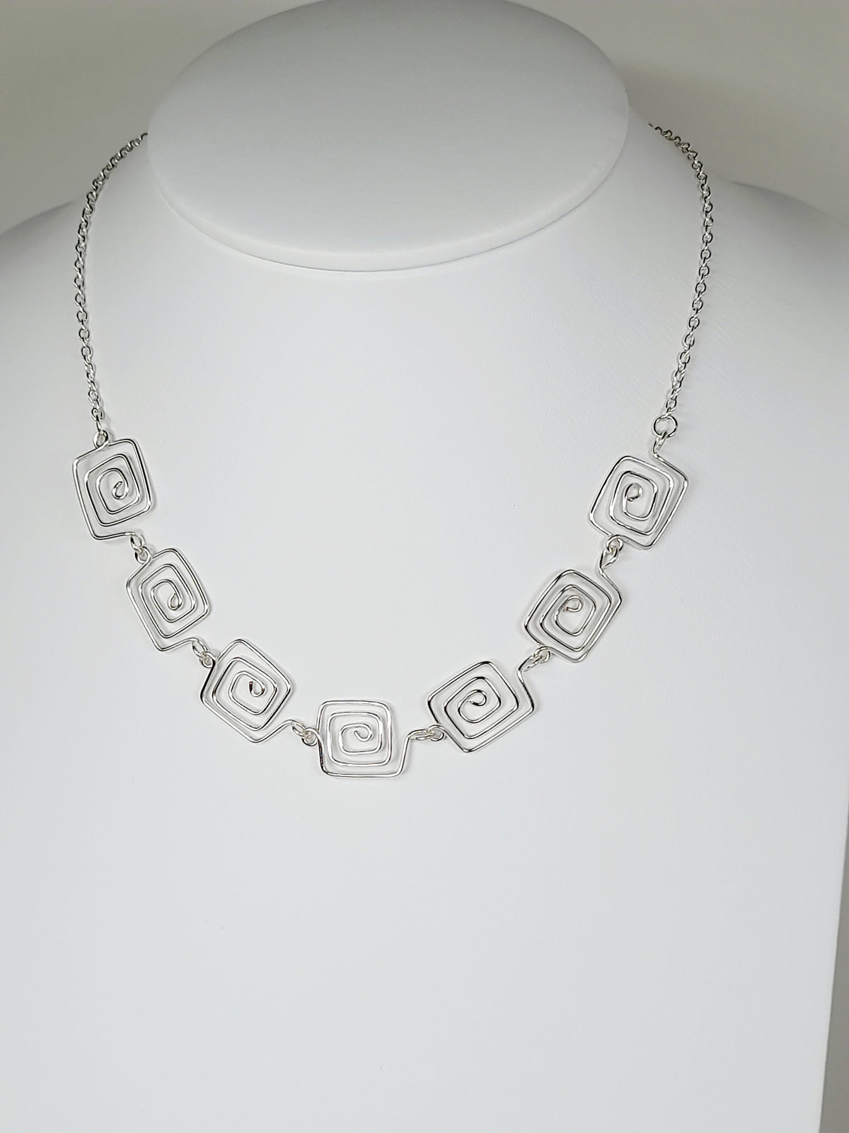 Complete 3-Piece Handcrafted Square Spiral Jewellery Set