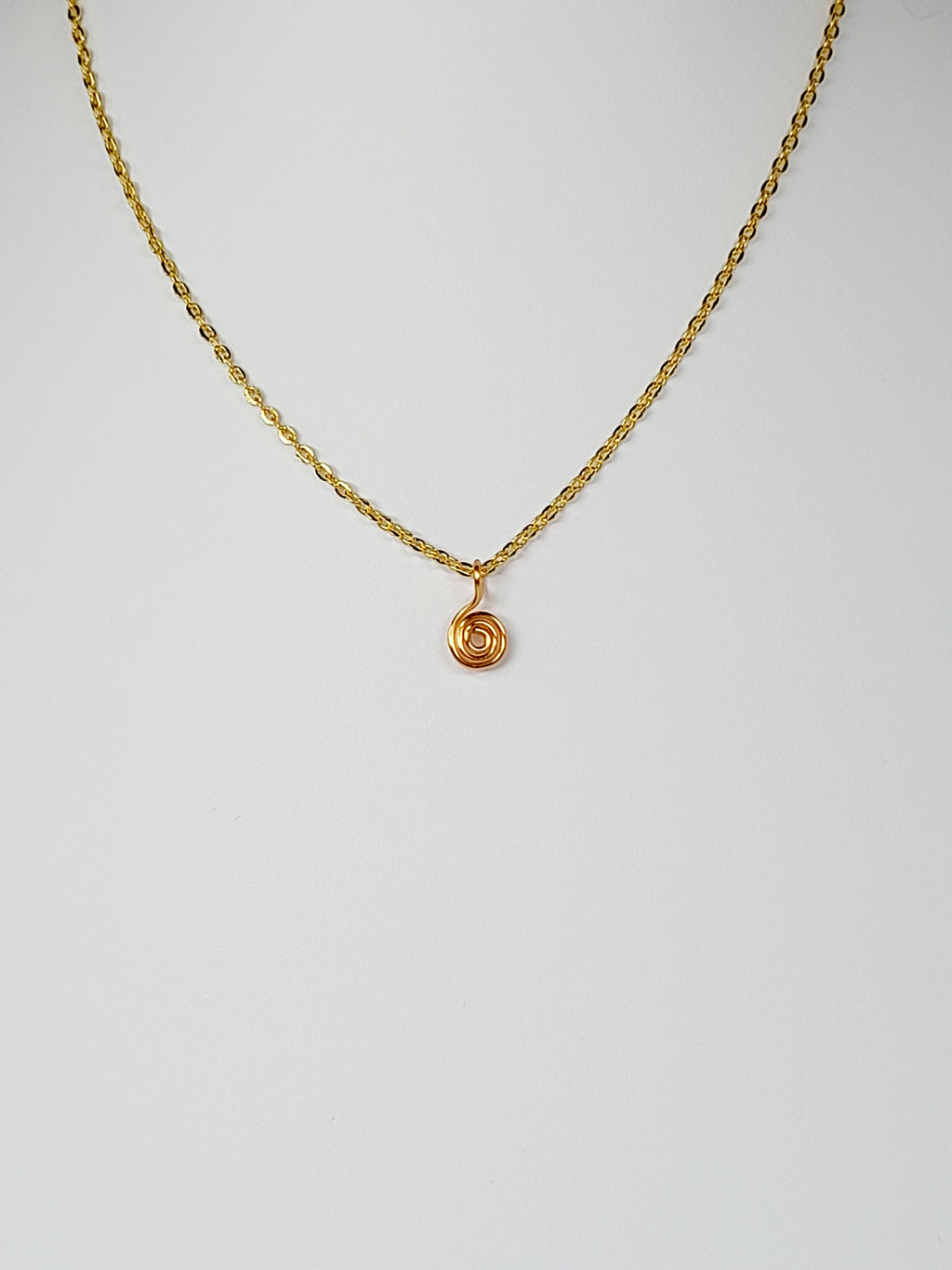 Elegant Handmade Tiny Gold Spiral Pendant Necklace, Lightweight & Gift‑Ready