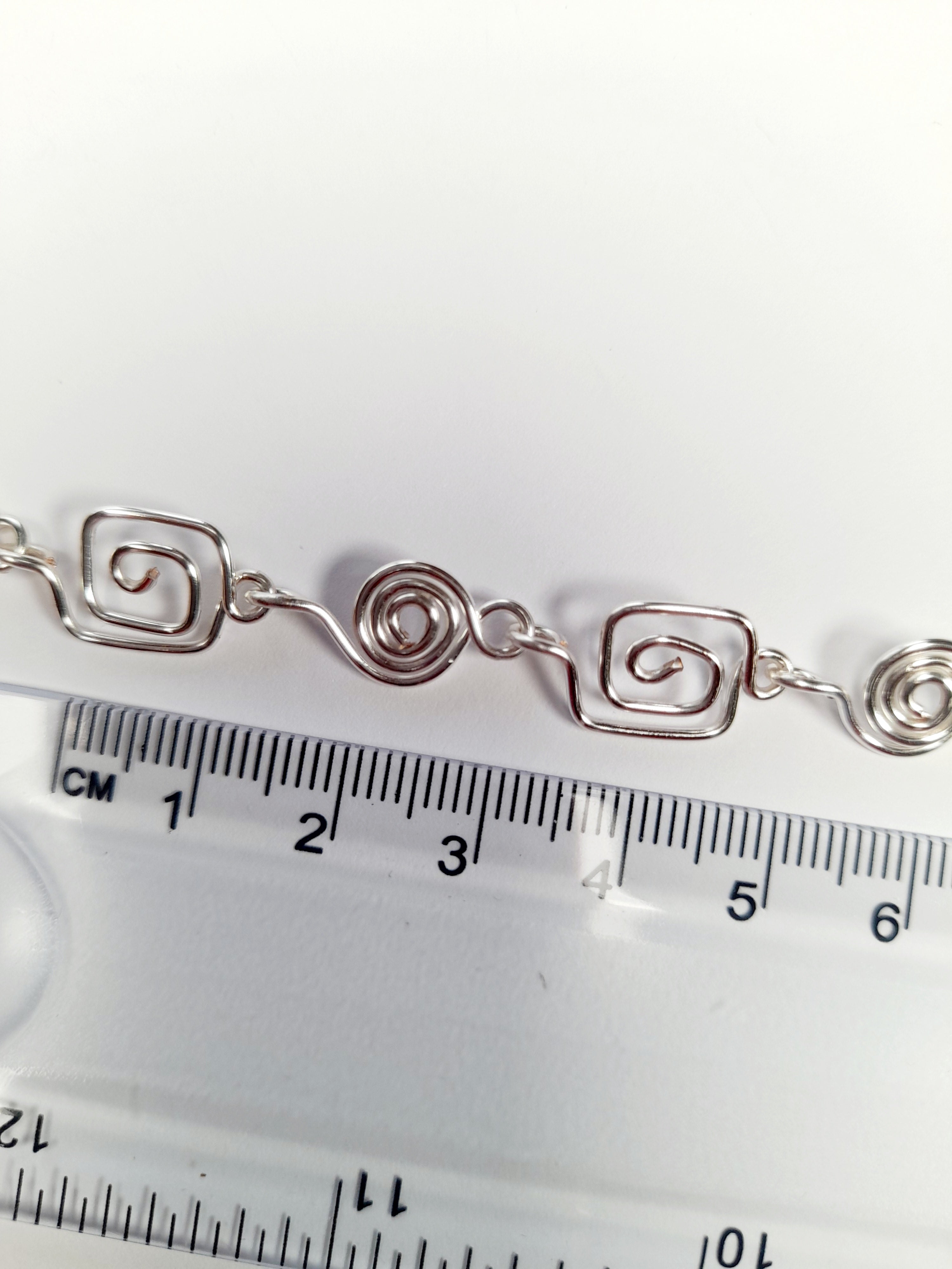 Dainty Silver Square & Round Spiral Choker Necklace