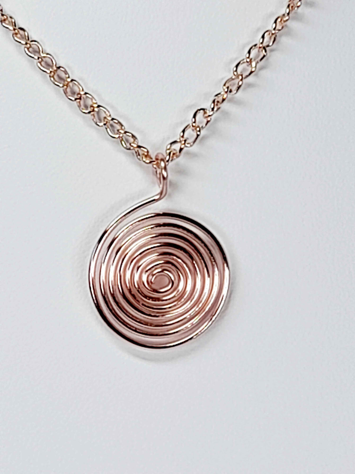Elegant Handmade Rose Gold Spiral Pendant Necklace, Lightweight & Gift‑Ready