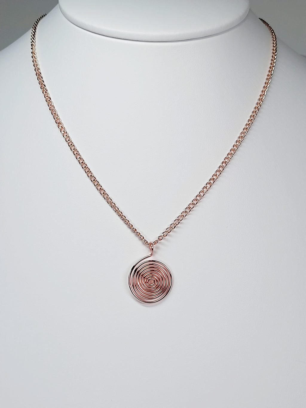 Elegant Handmade Rose Gold Spiral Pendant Necklace, Lightweight & Gift‑Ready