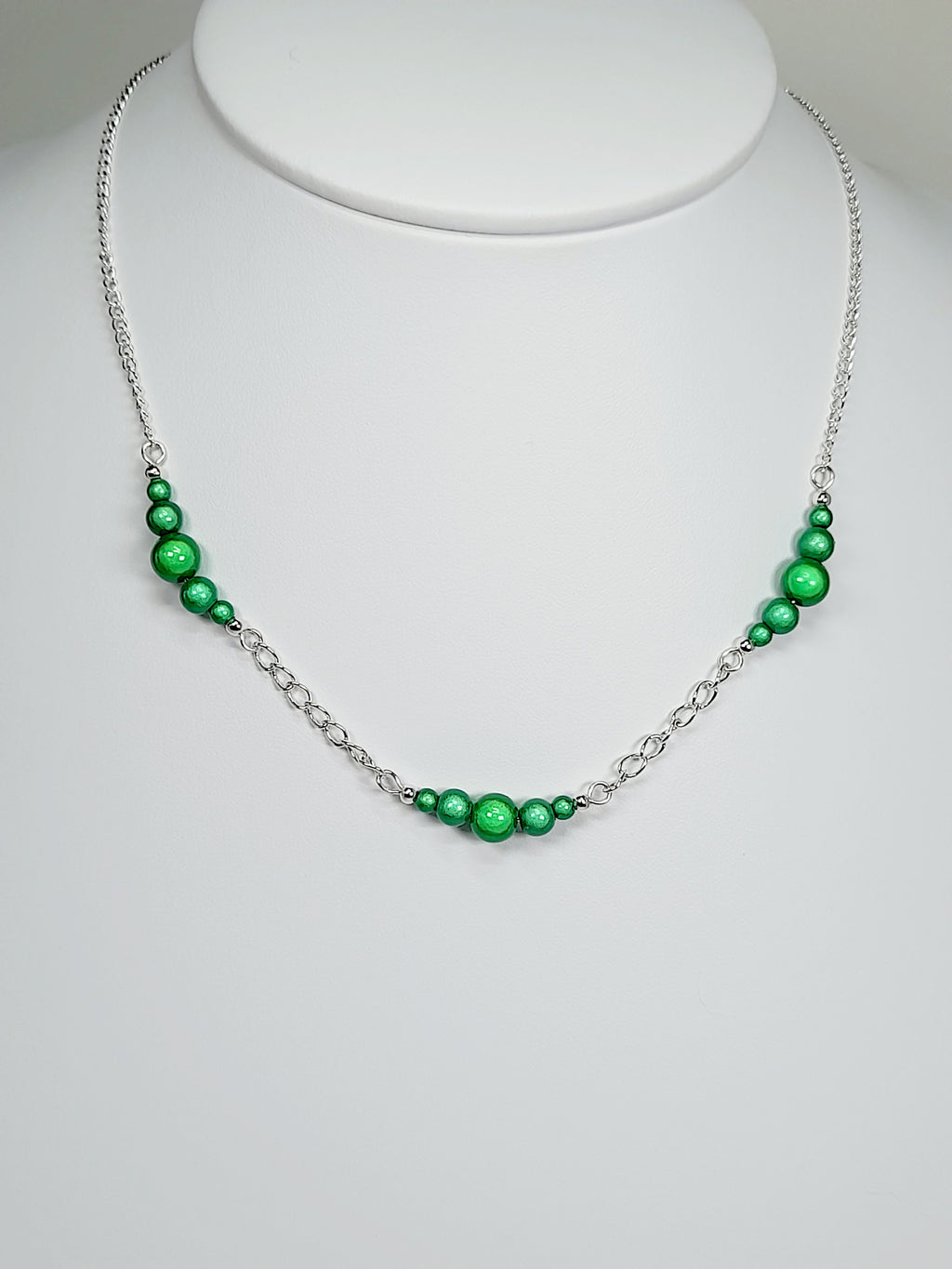 Green Miracle Bead Link Necklace, Handmade, Lightweight 18‑Inch Design