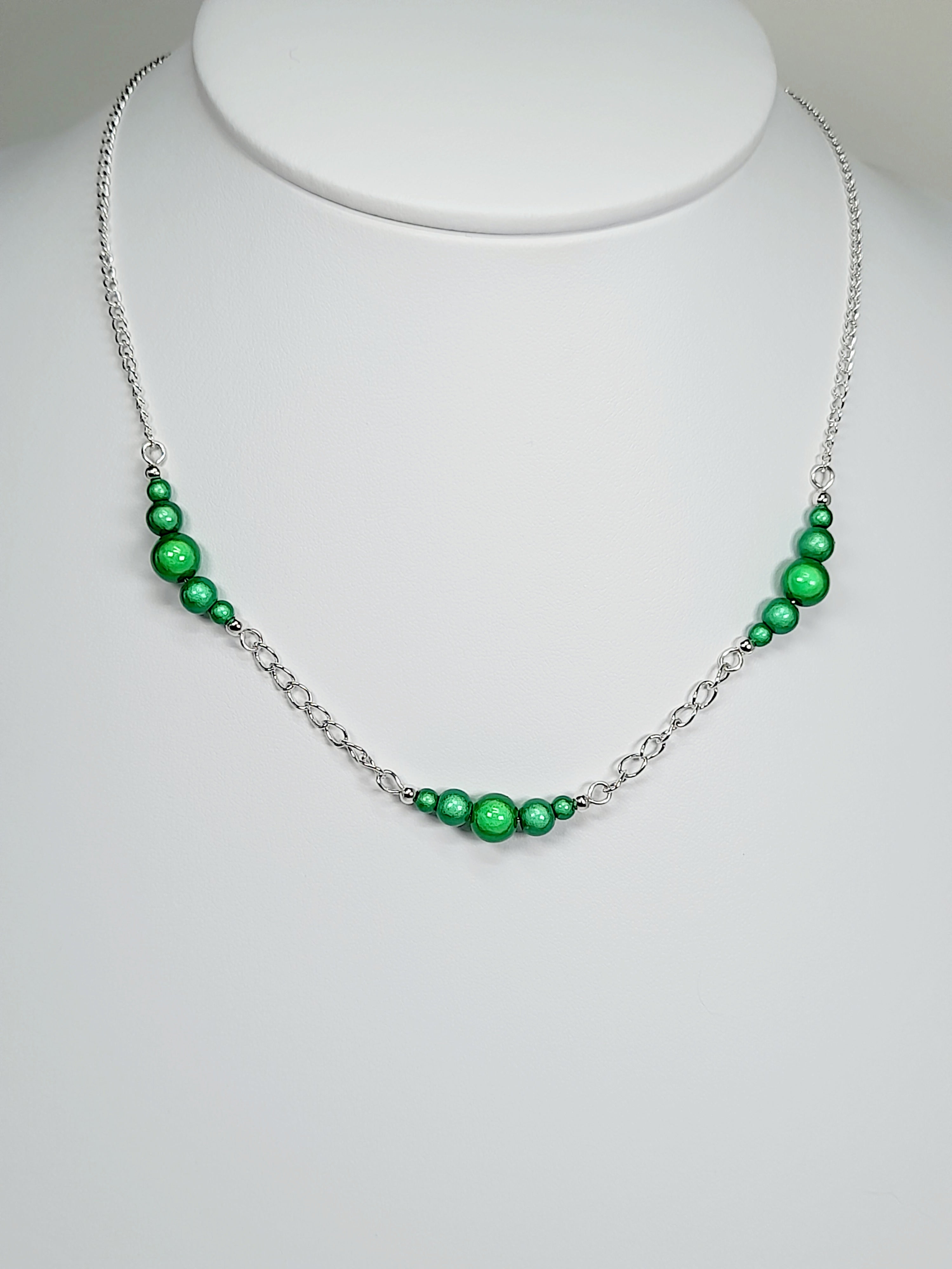 Green Miracle Bead Link Necklace, Handmade, Lightweight 18‑Inch Design