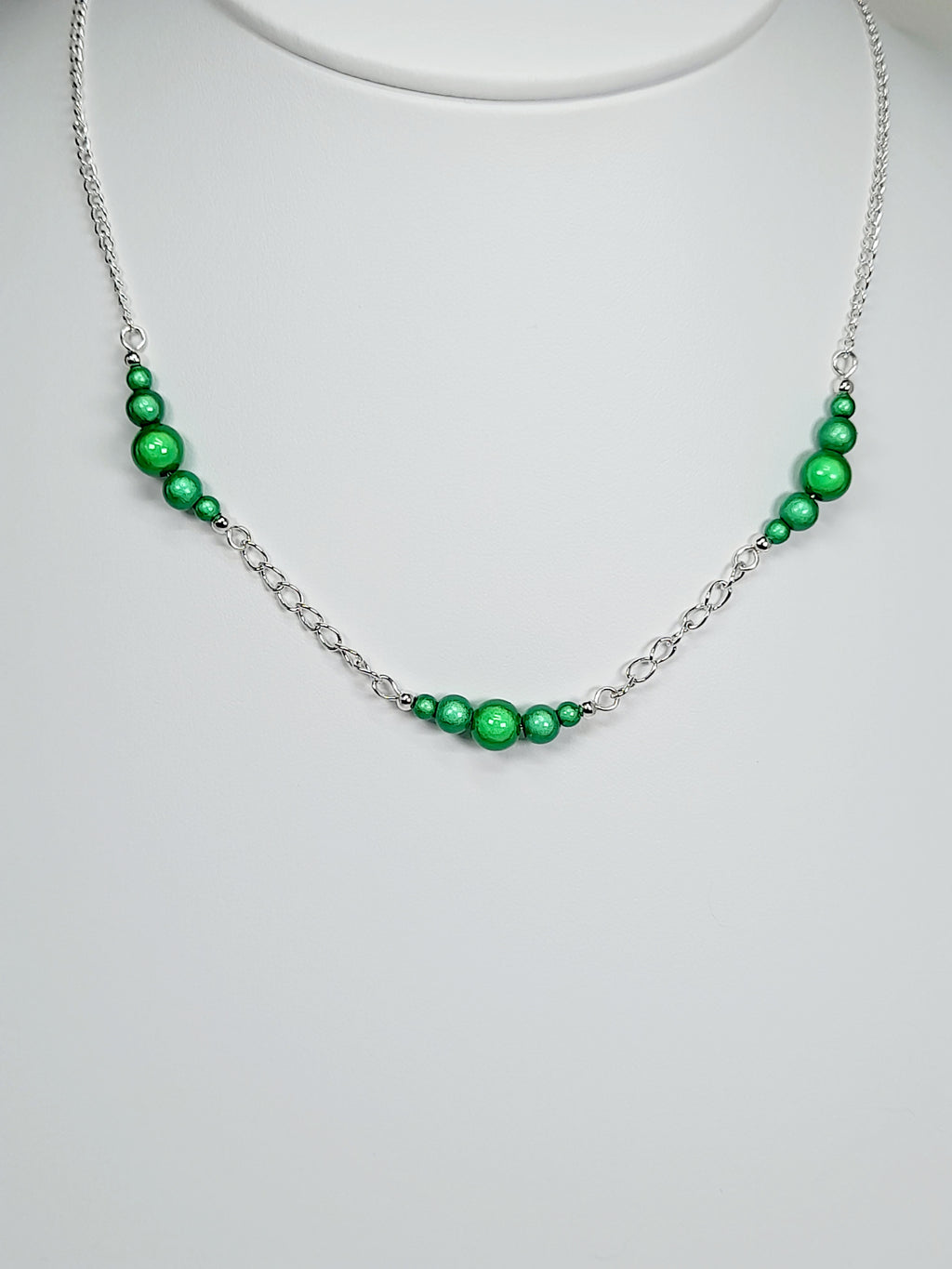 Green Miracle Bead Link Necklace, Handmade, Lightweight 18‑Inch Design