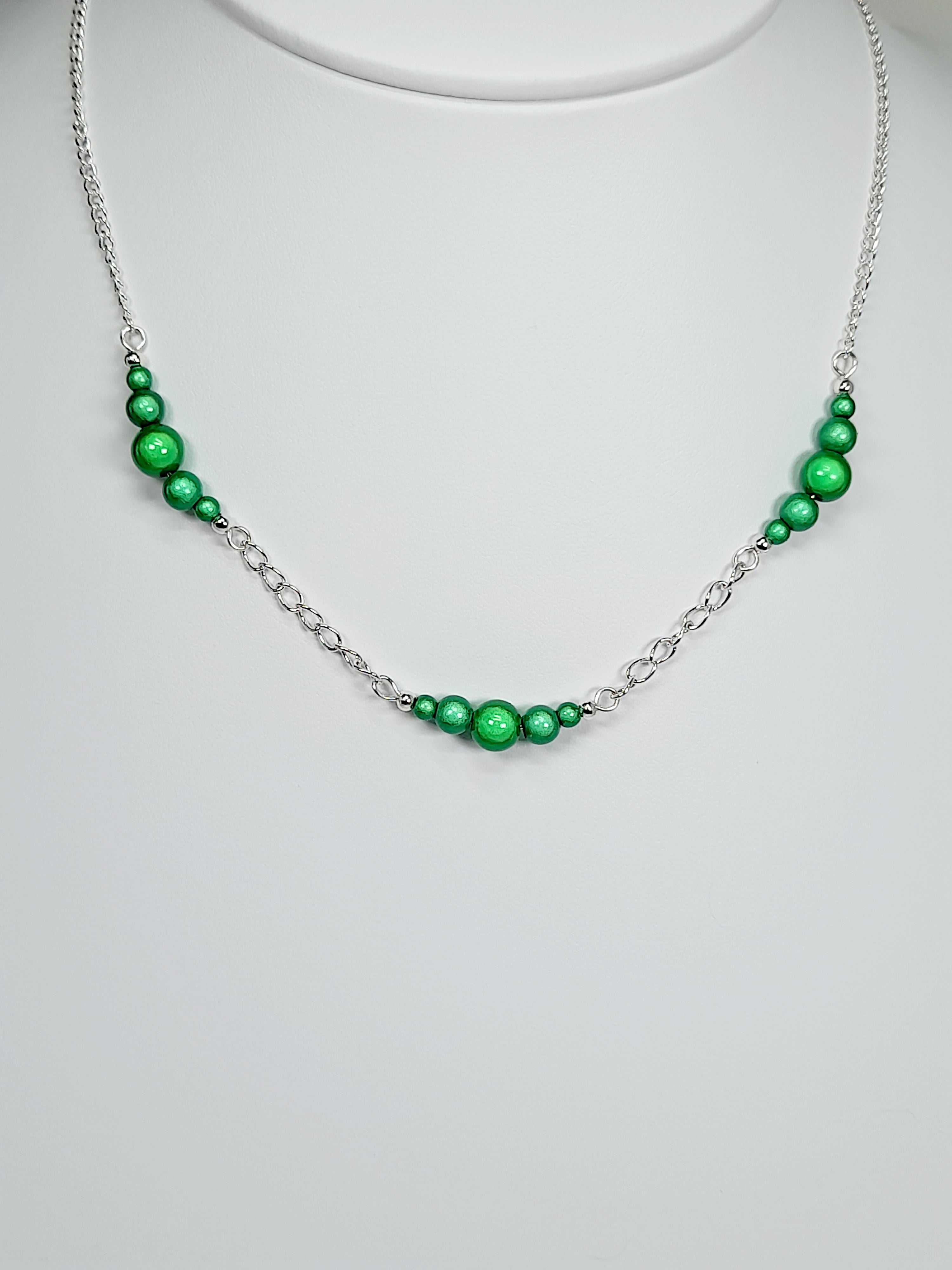 Green Miracle Bead Link Necklace, Handmade, Lightweight 18‑Inch Design