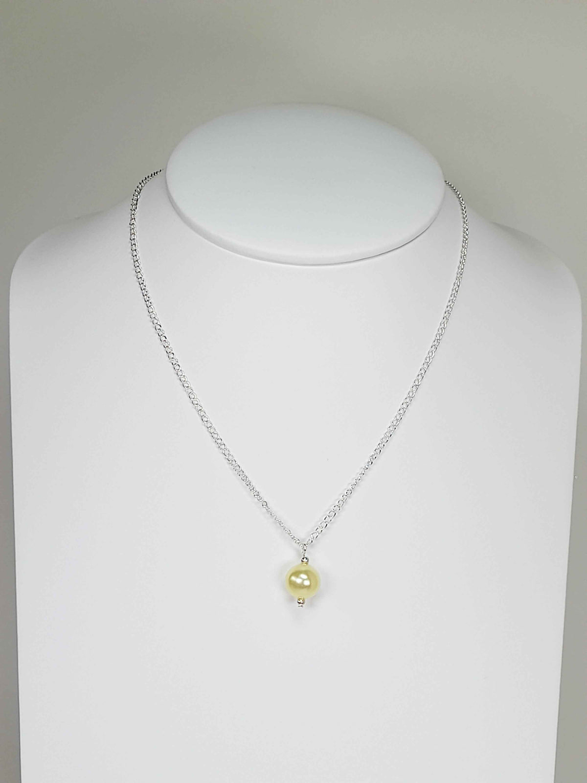 Handmade Pale Yellow Faux Pearl Pendant Necklace