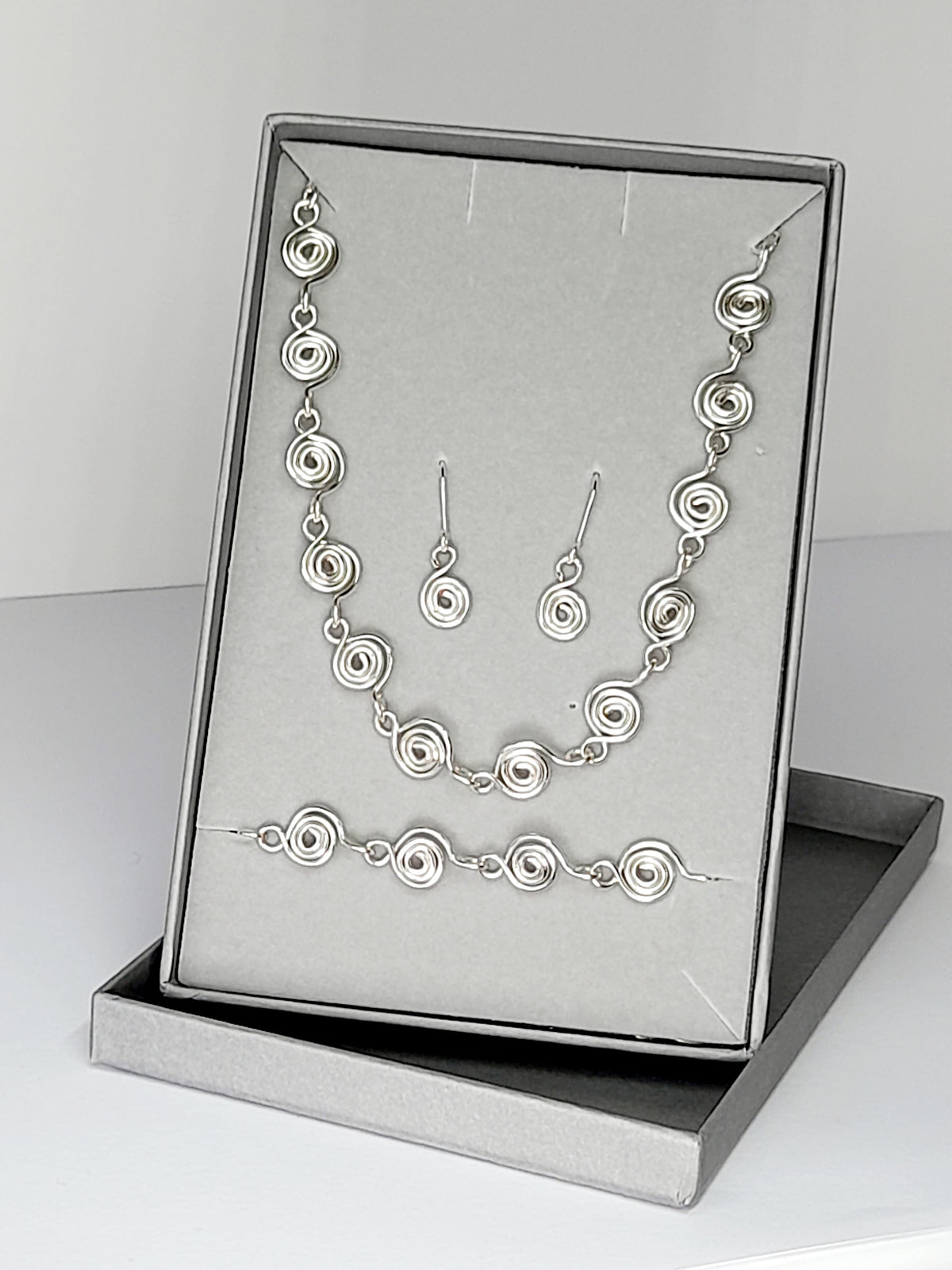 Complete 3-Piece Handcrafted Dainty Spiral Jewellery Set (Choice of  4 Wire Finishes)