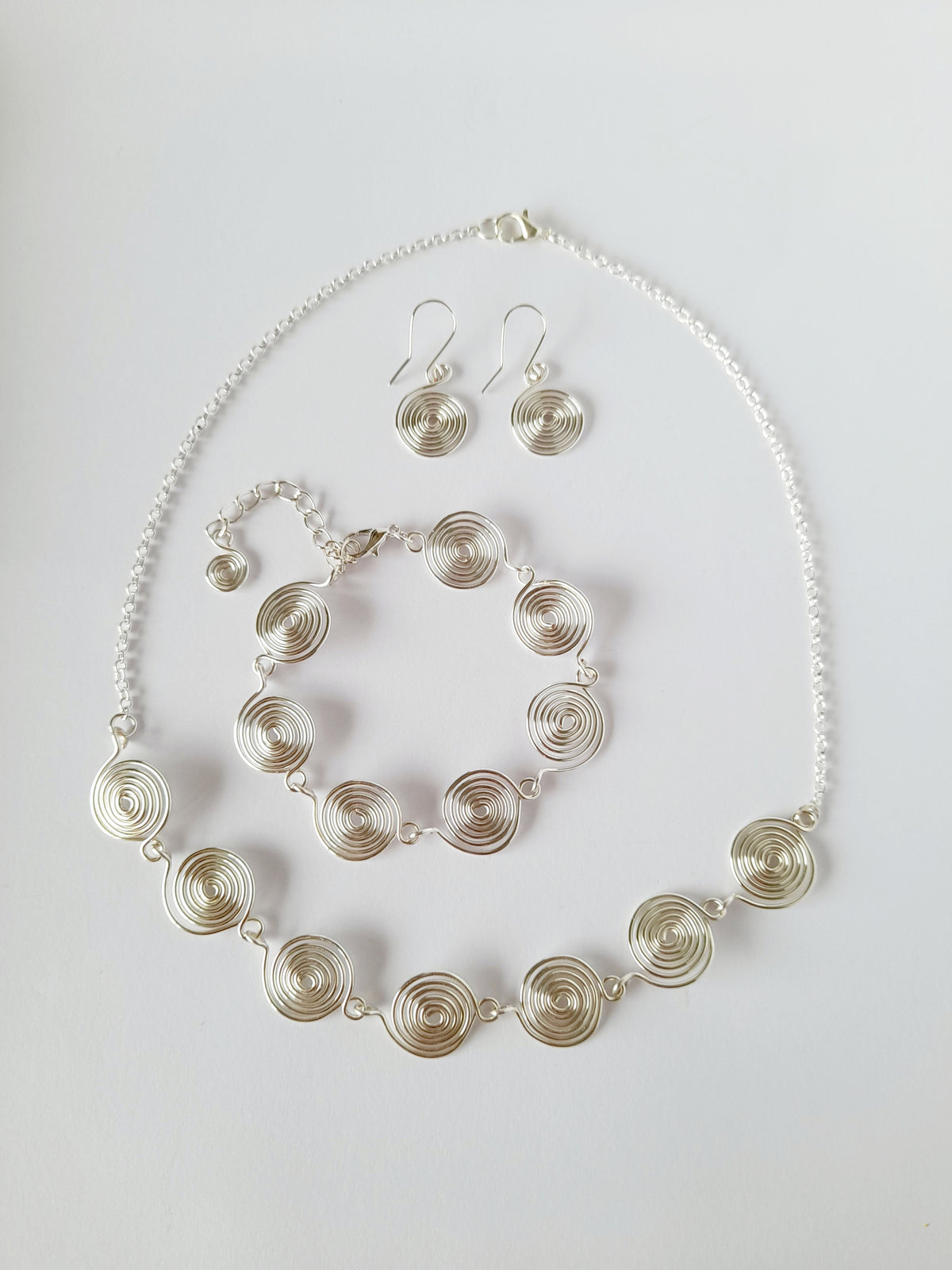 Handcrafted 3-Piece Spiral Jewellery Set (Choice of 4 Wire Finishes)