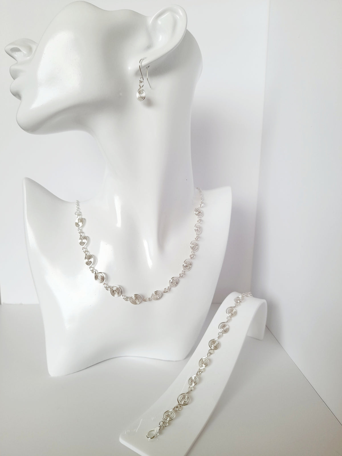 Complete 3-Piece Handcrafted Dainty Spiral Jewellery Set (Choice of  4 Wire Finishes)
