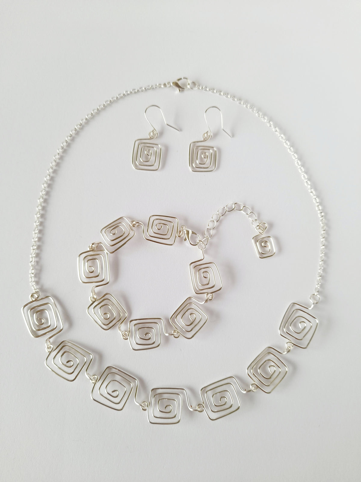 Complete 3-Piece Handcrafted Square Spiral Jewellery Set