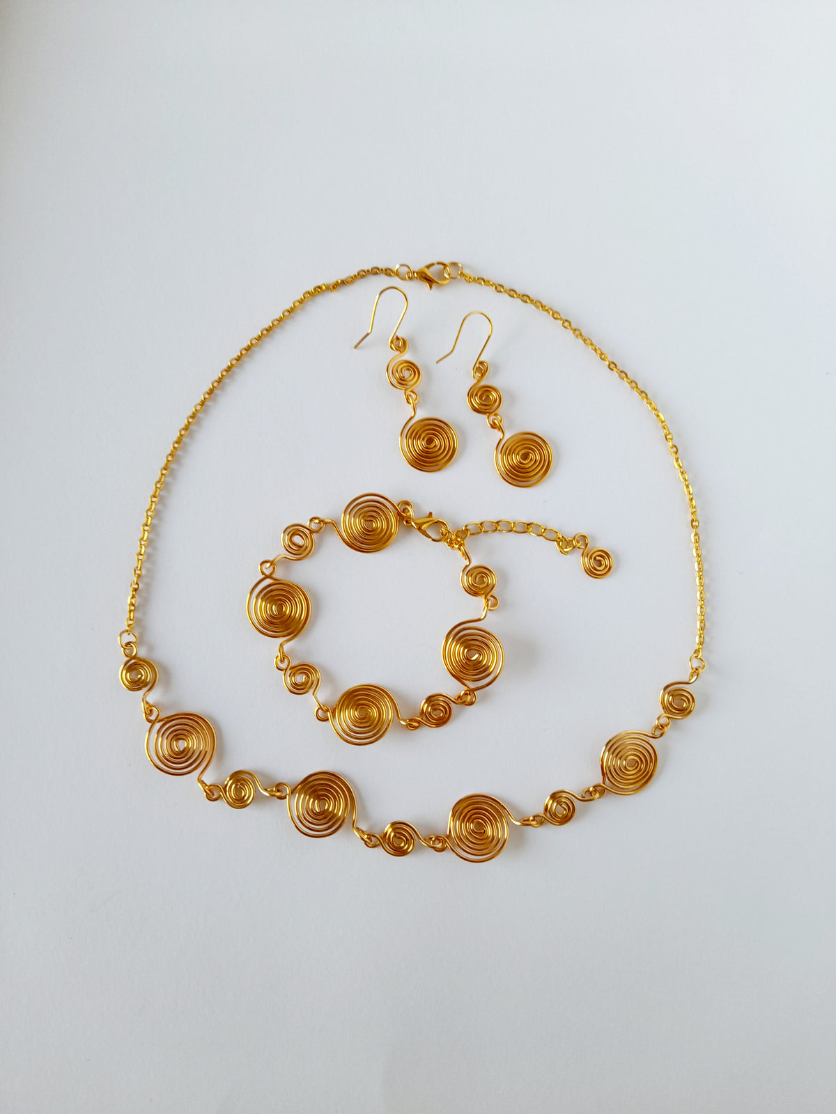 Complete 3-Piece Handcrafted Dual-Size Spiral Jewellery Set