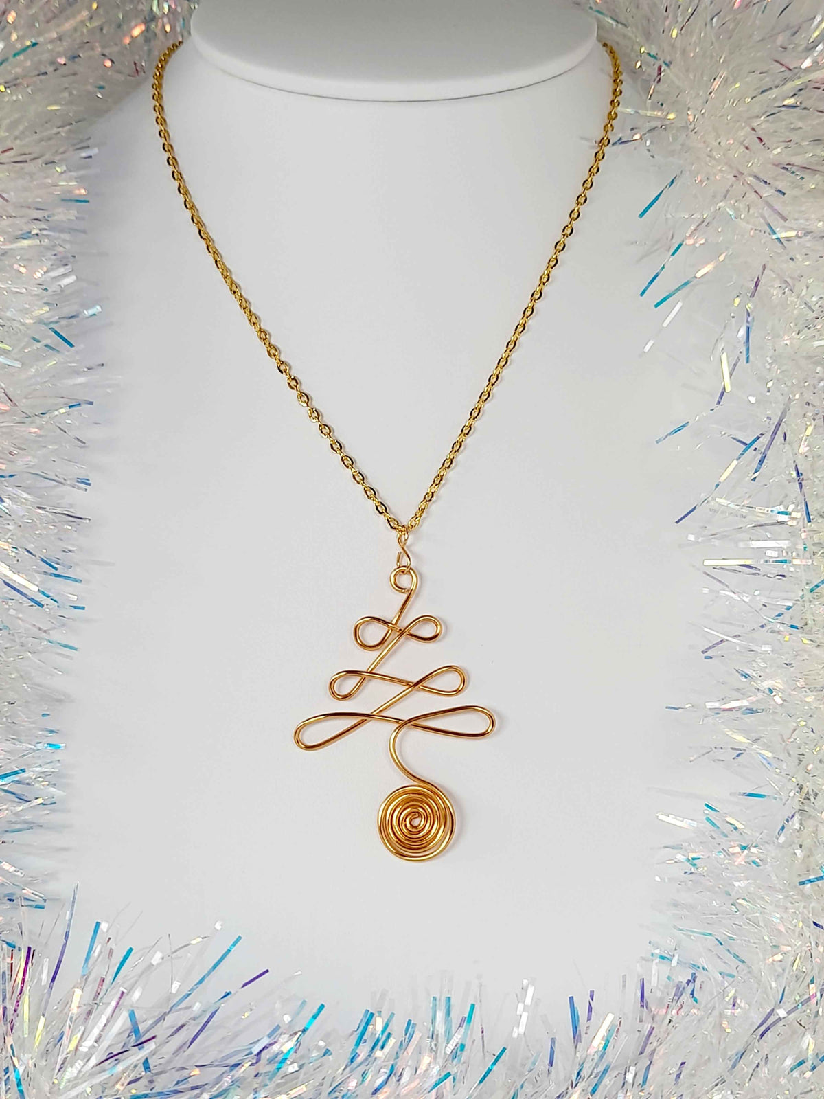 Gold Wire Wrapped Christmas Tree Jewellery Set
