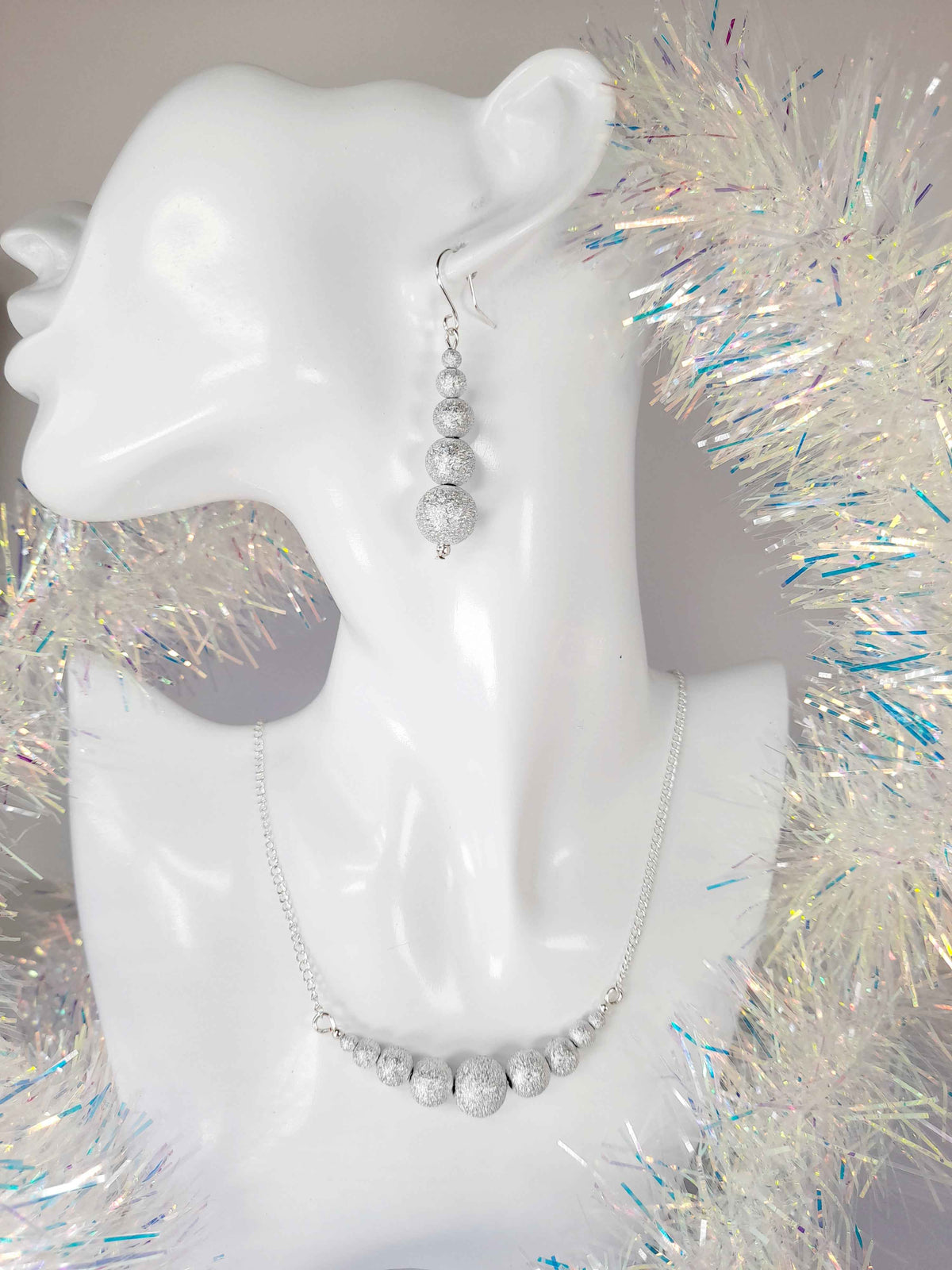 Christmas Silver Sparkly Graduated Bead Jewellery Set