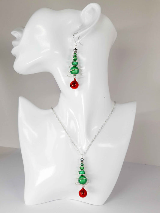 Green Miracle Bead Christmas Tree Jewellery Set with Red Jingle Bell