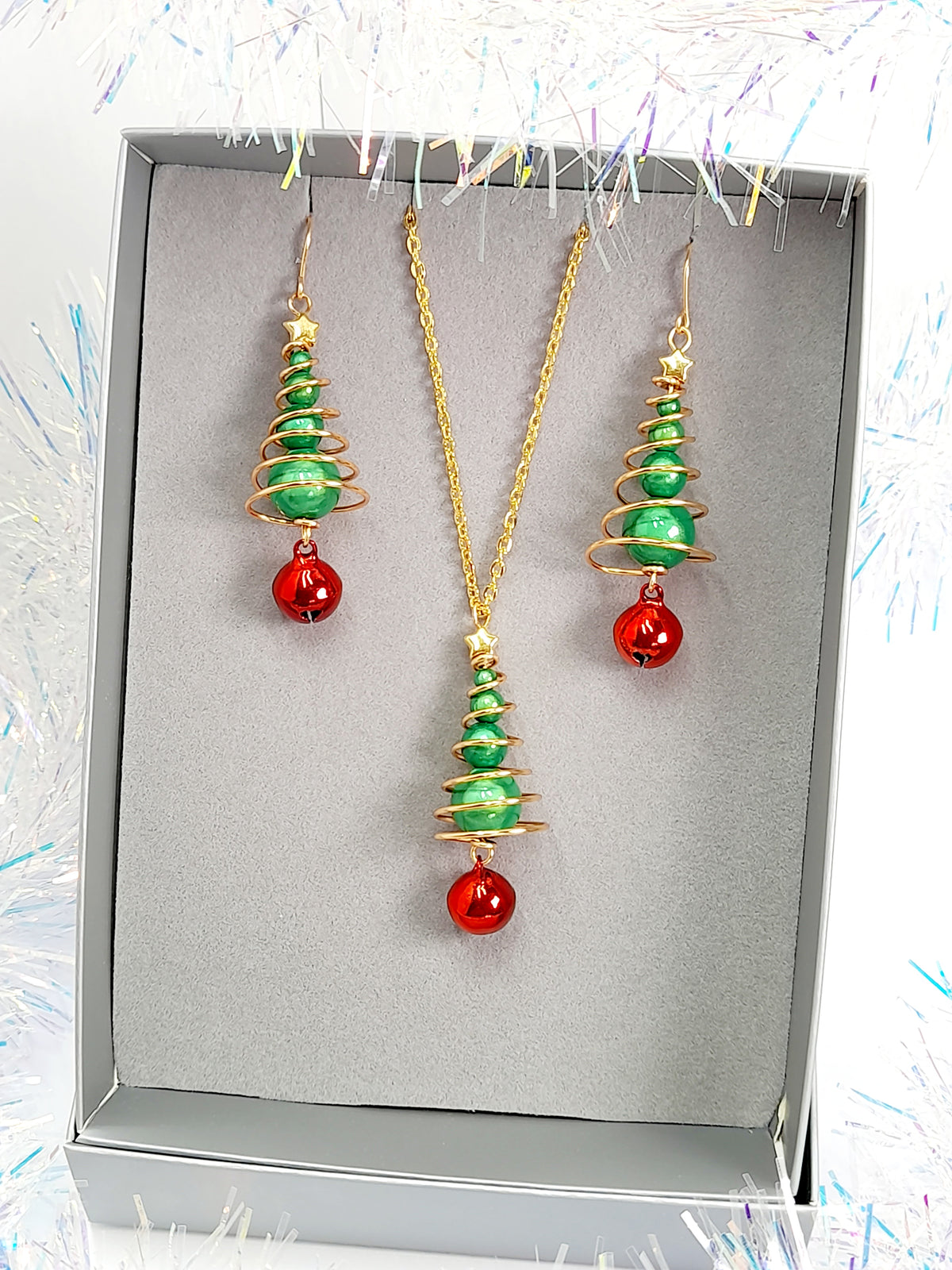 Green Miracle Bead Christmas Tree Jewellery Set with Gold Wire and Red Jingle Bell - Just My Jewellery Shop