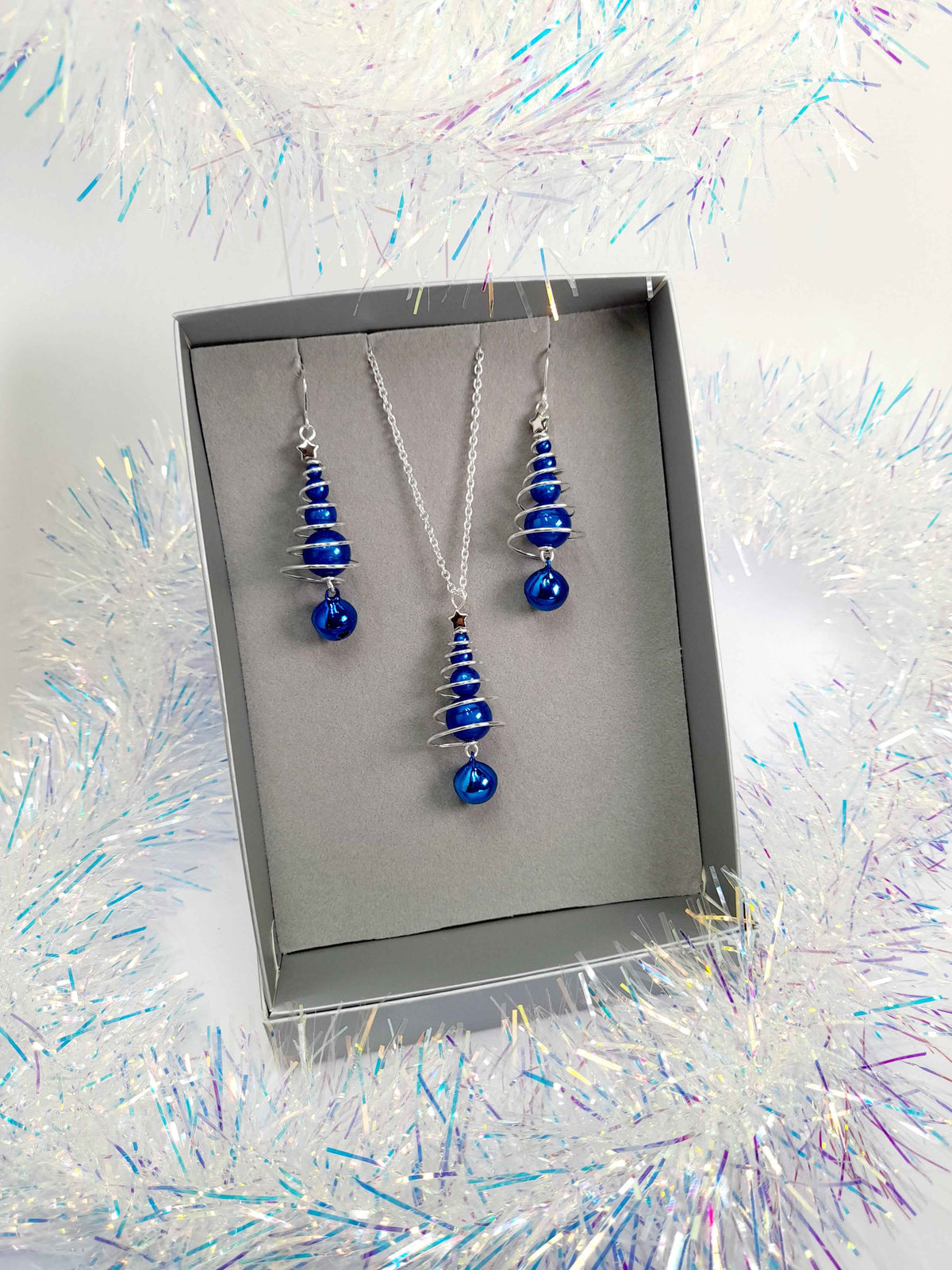 Blue Miracle Bead Christmas Tree Jewellery Set with Blue Jingle Bell
